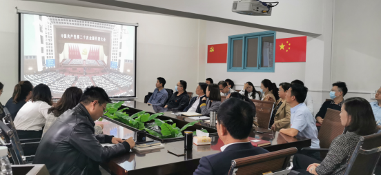 医学院组织全院师生收看中国共产党第二十次全国代表大会开幕盛况