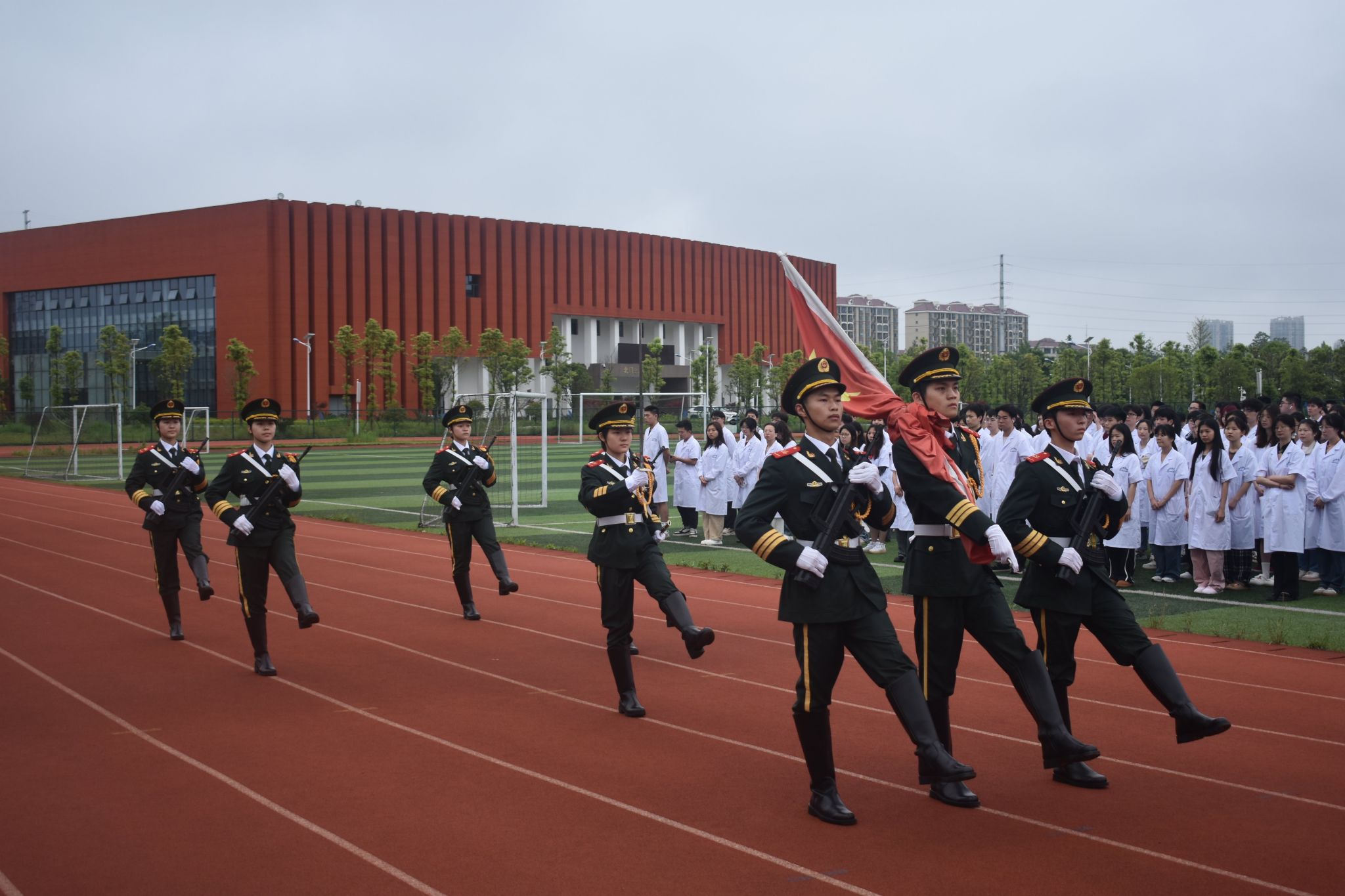 迎百年校庆 做有为青年——康复医学与保健学院（中医学院）开展国旗下演讲主题教育活动
