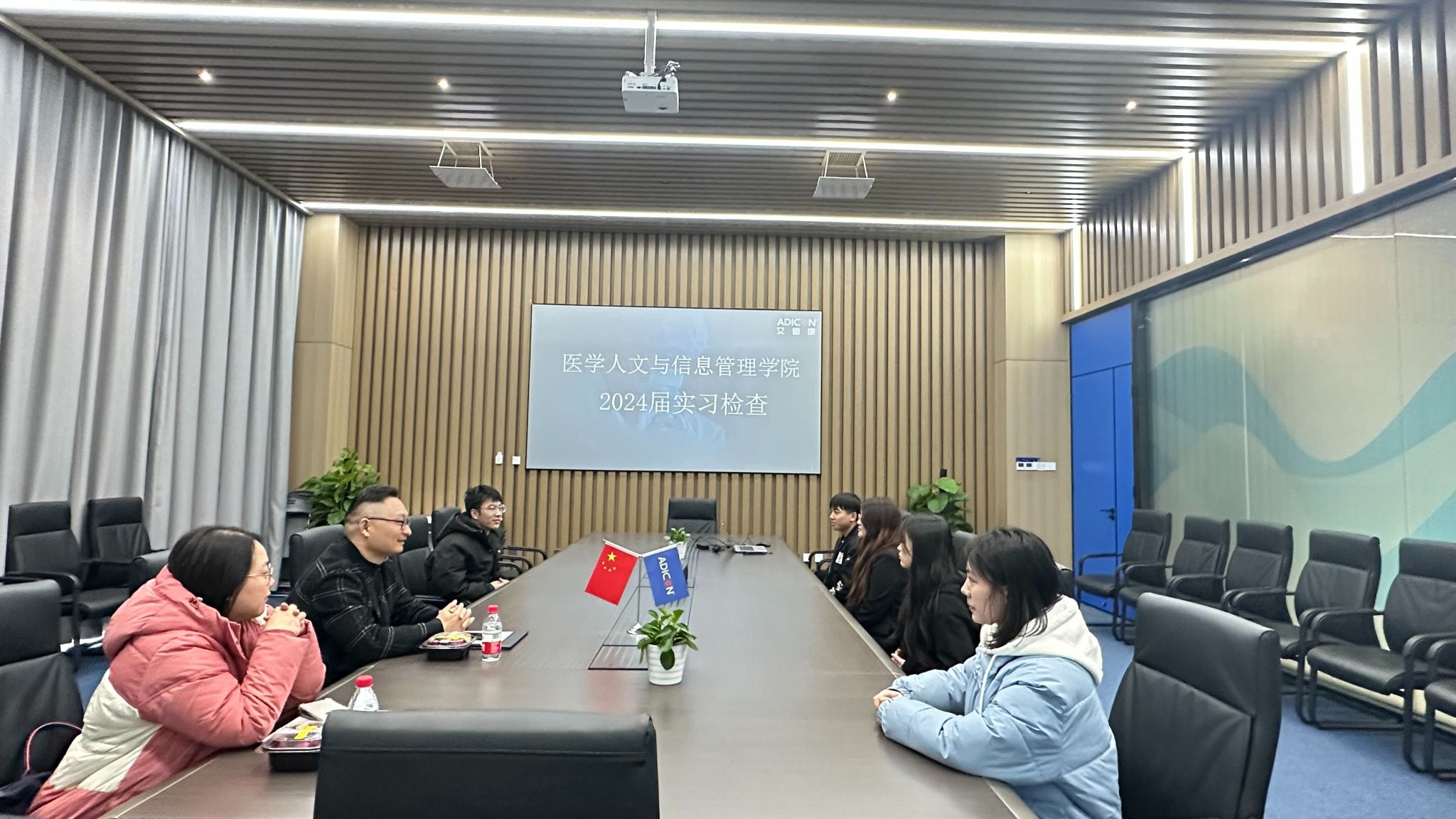 医学人文与信息管理学院开展实习专项检查
