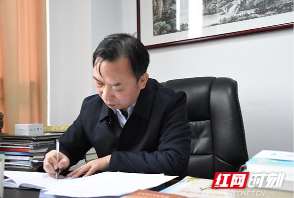 #红网#委员风采丨何清湖：大力培养中西医结合人才 促进中西医结合专业发展